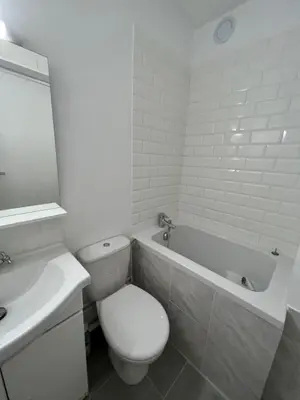 Salle de bains dans l'établissement Charm studio nearby La Défense Arena