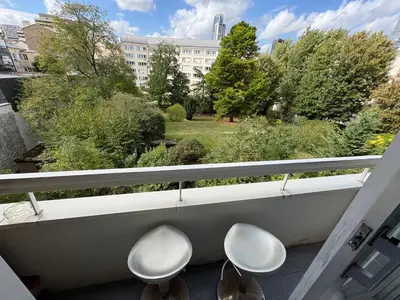 Balcon ou terrasse dans l'établissement Charm studio nearby La Défense Arena