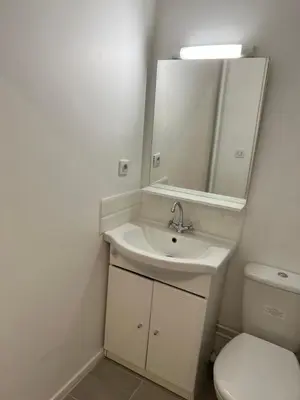Salle de bains dans l'établissement Charm studio nearby La Défense Arena