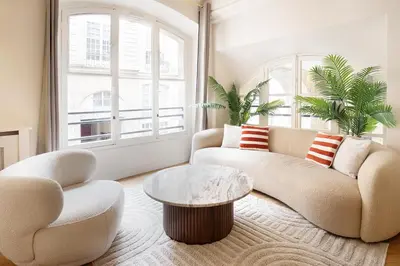 Coin salon dans l'établissement Pick A Flat's Apartements with services in Louvre - Rue des Halles