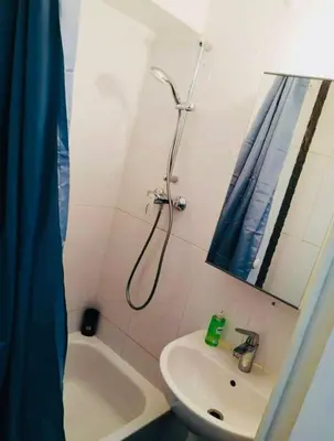 Salle de bains dans l'établissement S2 Bel appartement 10min centre Paris stade de France