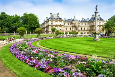Jardin de l'établissement Chic Modern Studio Steps from Luxembourg Gardens Henri Barbusse