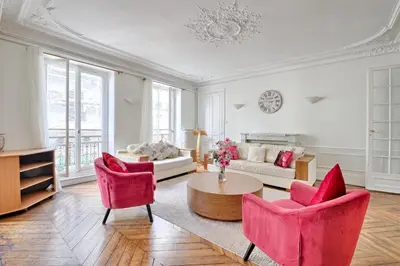 Coin salon dans l'établissement Le Petit Hôtel - Appt 6p 127 m² à Paris