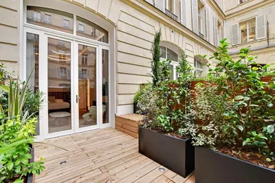 Jardin de l'établissement Luxury apartment with AC - GeorgeV-Champs Elysees