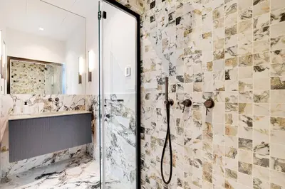 Salle de bains dans l'établissement Luxury Apartment - 2BR-4P - GeorgeV-Champs Elysees