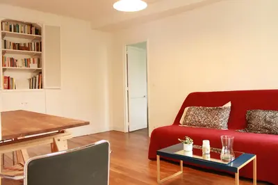 Coin salon dans l'établissement Appartement dans le Marais