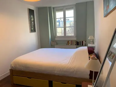 Un ou plusieurs lits dans un hébergement de l'établissement Appartement dans le Marais