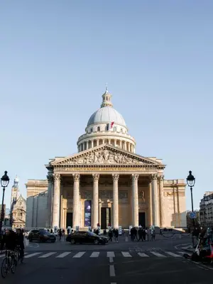 Plan de l'établissement Magnifique appt avec 2 salons- 1BD-6P - Notre-Dame