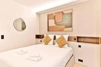 Un ou plusieurs lits dans un hébergement de l'établissement Magnifique Appartement #Miromesnil #Monceau #Paris