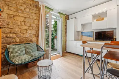 Cuisine ou kitchenette dans l'établissement Jardin des Plantes - Jussieu 1bdr - B'Your Home