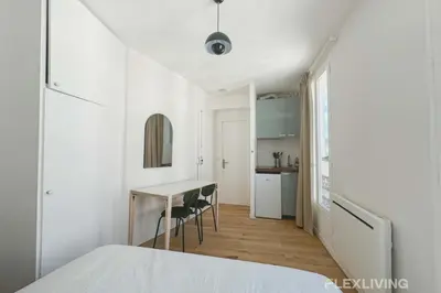 Cuisine ou kitchenette dans l'établissement Flexliving - Studio - Durantin