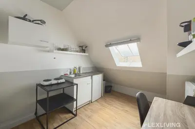 Cuisine ou kitchenette dans l'établissement Flexliving - Studio near Eiffel Tower Invalides & Left Bank