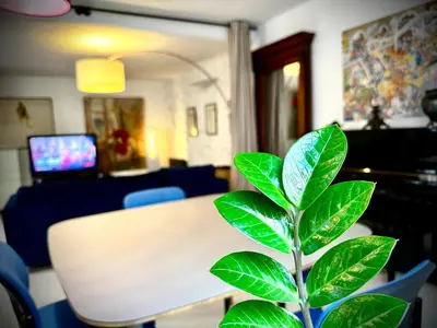 Télévision ou salle de divertissement dans l'établissement Large Studio North Marais
