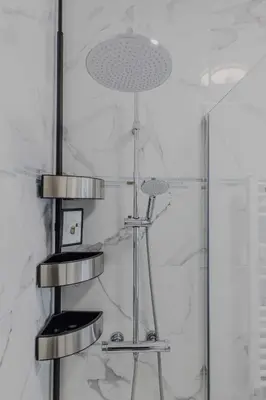 Salle de bains dans l'établissement Modern Apartment - 2BR-6P- Levallois-Perret
