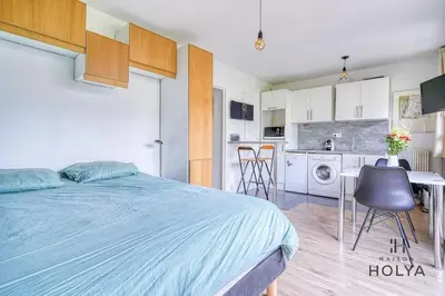 Cuisine ou kitchenette dans l'établissement Proche Montparnasse - Le Fondamental - 252B