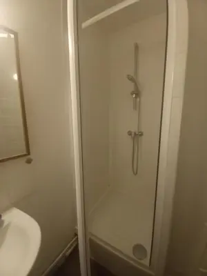Salle de bains dans l'établissement Vue imprenable sur Paris