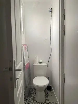 Salle de bains dans l'établissement Cosy Studio - near Paris