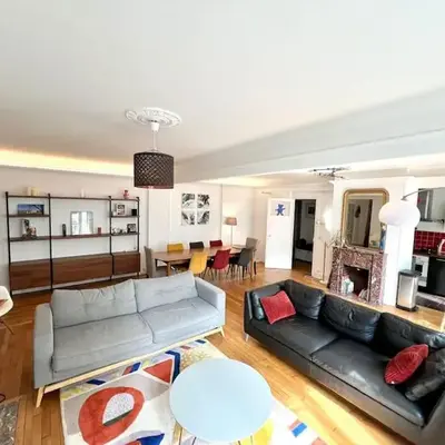 Grand appartement dans Paris 8 couchages