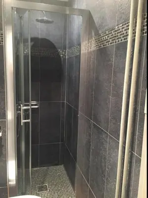 Salle de bains dans l'établissement Appartement charmant proche Montparnasse
