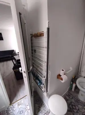 Salle de bains dans l'établissement apartment pl REPUBLIQUE