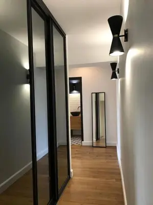 Un ou plusieurs lits dans un hébergement de l'établissement Beautifully designed homely calm parisian duplex