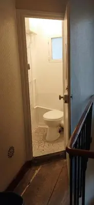 Salle de bains dans l'établissement Petit studio rénové proche Place République 75011
