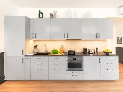 Cuisine ou kitchenette dans l'établissement LivinParis - Luxury AC 3 Bedrooms Le Louvre II