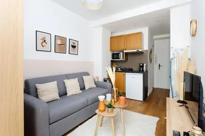 Cuisine ou kitchenette dans l'établissement Studio en Plein Centre de Paris