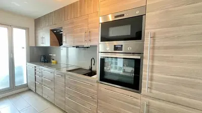 Cuisine ou kitchenette dans l'établissement 129 - Splendeur Confort et Modernité, Terrasse au Cœur de Paris