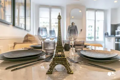 Plan de l'établissement MBA - Louvres - Luxury Appartement