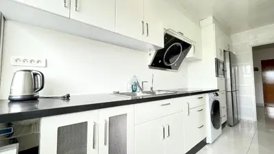 Cuisine ou kitchenette dans l'établissement 108 - Spacieux Appartement de 90m2