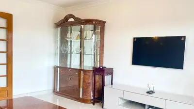 Télévision ou salle de divertissement dans l'établissement 108 - Spacieux Appartement de 90m2