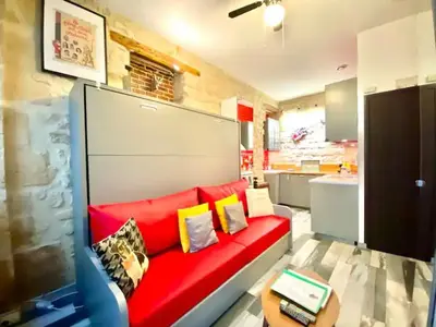 Cuisine ou kitchenette dans l'établissement Lavie Maison Montmartre Cozy Studio