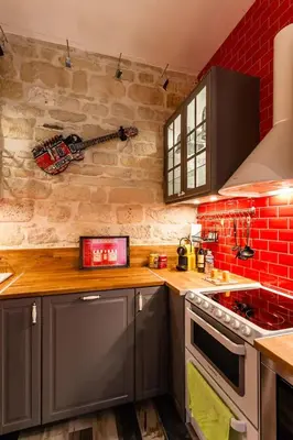 Cuisine ou kitchenette dans l'établissement Lavie Maison Montmartre Cozy Studio