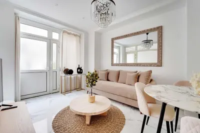 Coin salon dans l'établissement Cosy and Chic 1BR - 4P- Eiffel Tower - Trocadero