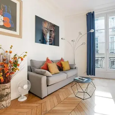Luxe 1-BR Gem Louvre & Opera