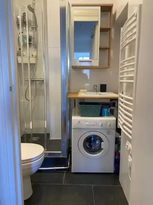 Salle de bains dans l'établissement Superbe appartement Paris 17ème 55m2