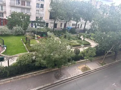 Jardin de l'établissement Superbe appartement Paris 17ème 55m2