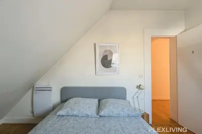Un ou plusieurs lits dans un hébergement de l'établissement Flexliving - room - Bausset