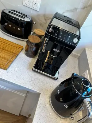Cuisine ou kitchenette dans l'établissement Appartement luxueux Le Bon Marché Paris 6