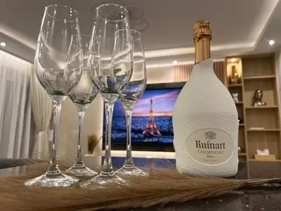 Boissons dans l'établissement Appartement luxueux Le Bon Marché Paris 6