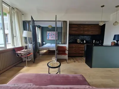 Cuisine ou kitchenette dans l'établissement Luxe parisien, charme 16e - À 2 pas du Trocadéro