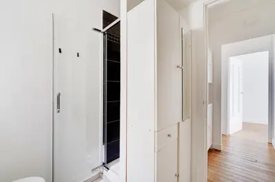 Plan de l'établissement 4 chambres 120m2 - Vue Tour Eiffel a Saint-Germain