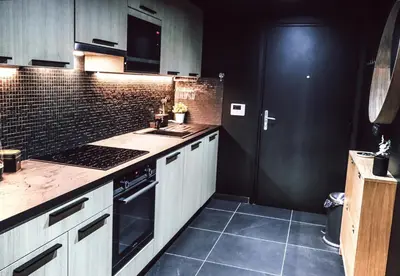 Cuisine ou kitchenette dans l'établissement Bargue