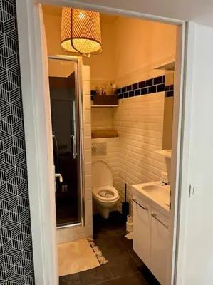 Salle de bains dans l'établissement Appartement au cœur de Paris