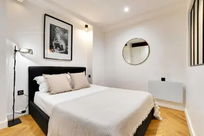 Un ou plusieurs lits dans un hébergement de l'établissement Charming apartment - 1BR-4P - Les Halles