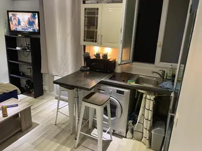 Cuisine ou kitchenette dans l'établissement Appartement quartier Sainte Marthe