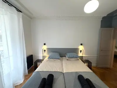 Un ou plusieurs lits dans un hébergement de l'établissement Parisian Luxury Style - Heart of Montparnasse