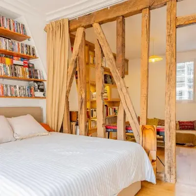 Urban Retreat in Historic Quarter