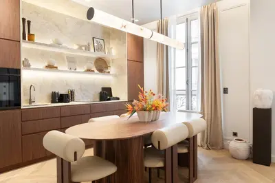Cuisine ou kitchenette dans l'établissement TheLander - Serviced Apartments in Opéra